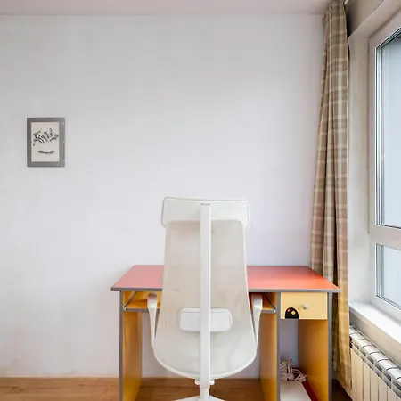 شقة Bright And Cozy 1bd Desk By Flat Mаnаger *