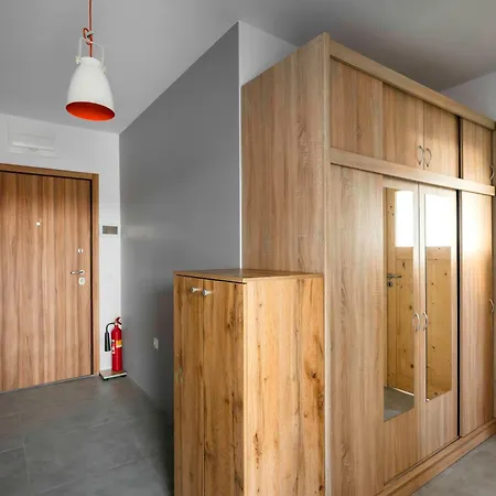 Bright And Cozy 1bd Desk By Flat Mаnаger Διαμέρισμα *